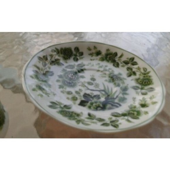 Tamayo China Porcelain Teacup and Saucer Set, Rose Vine Design - Picture 7 of 12